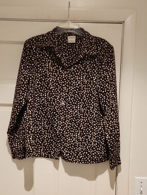 Vintage Liz Baker Black Blouse with Cream Leaf Print Button-Front